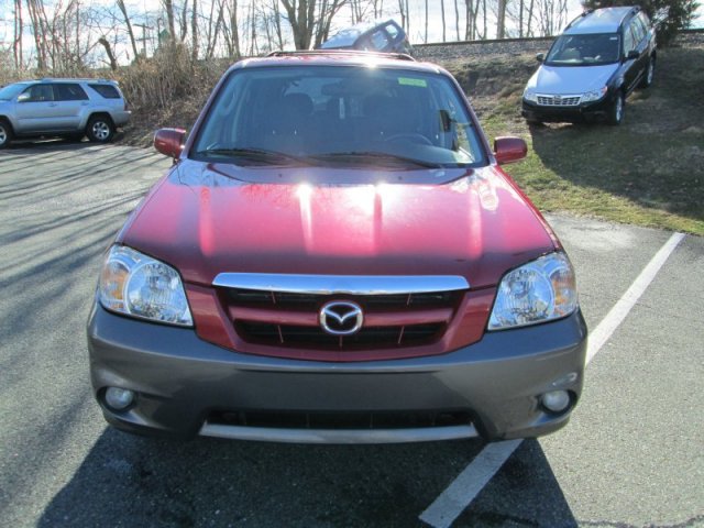 Mazda Tribute 2006 photo 2