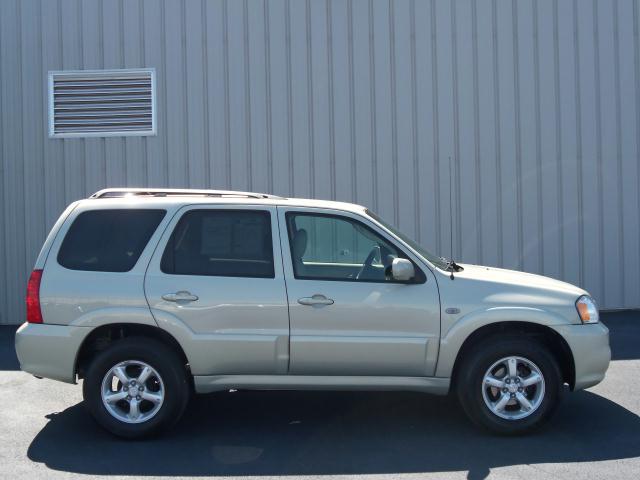 Mazda Tribute 2006 photo 1