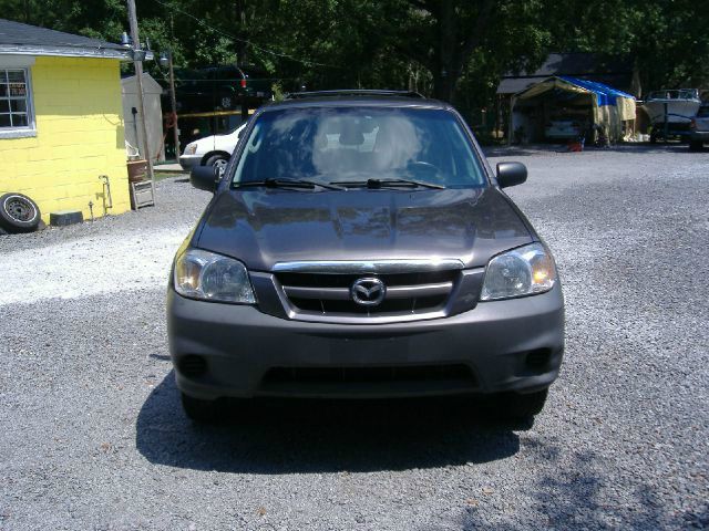 Mazda Tribute 2006 photo 2