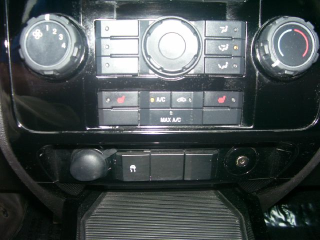 Mazda Tribute 2008 photo 18