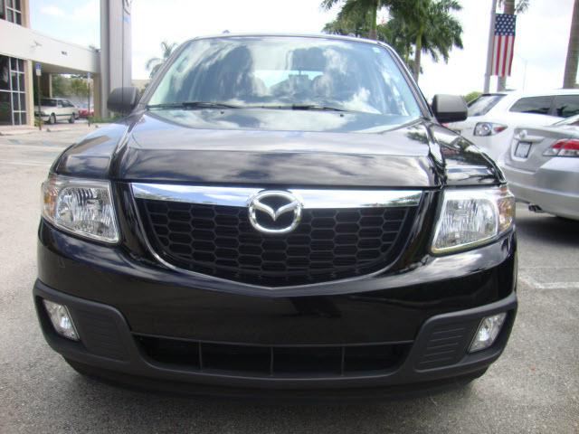 Mazda Tribute 2010 photo 1