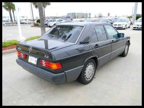 Mercedes-Benz 190 1991 photo 5