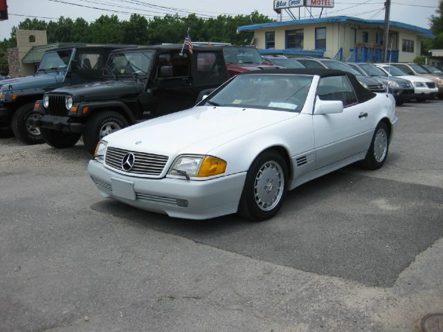 Mercedes-Benz 300 1991 photo 4