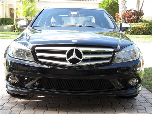 Mercedes-Benz 300 2008 photo 4