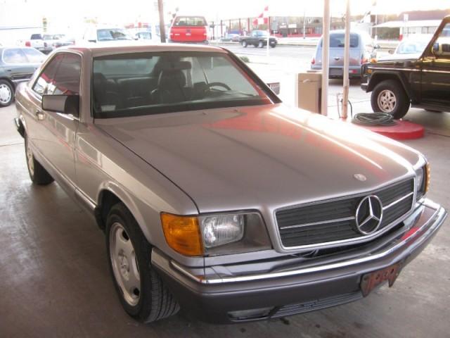 Mercedes-Benz 380 1983 photo 4