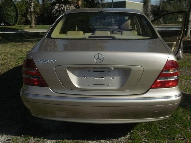 Mercedes-Benz 500 2002 photo 4