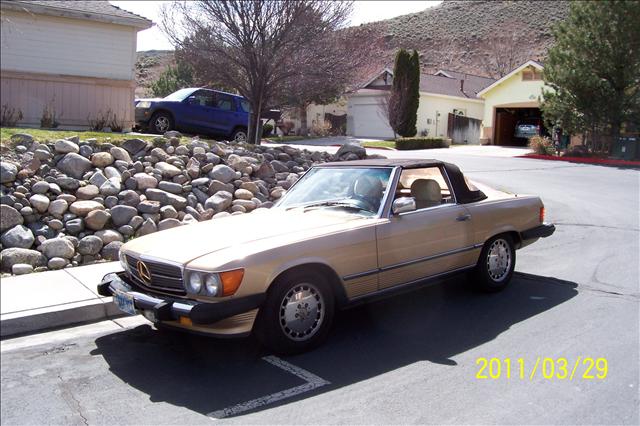 Mercedes-Benz 560 1986 photo 1