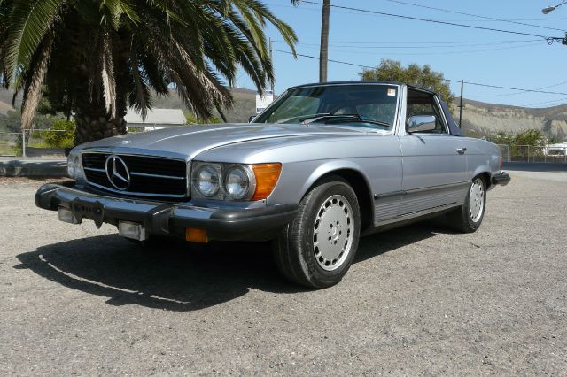 Mercedes-Benz 560 1987 photo 3