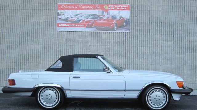 Mercedes-Benz 560 1988 photo 4