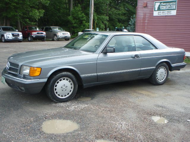 Mercedes-Benz 560 1989 photo 3