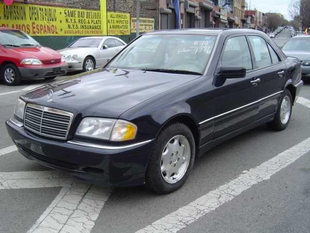 Mercedes-Benz C-Class 1999 photo 3