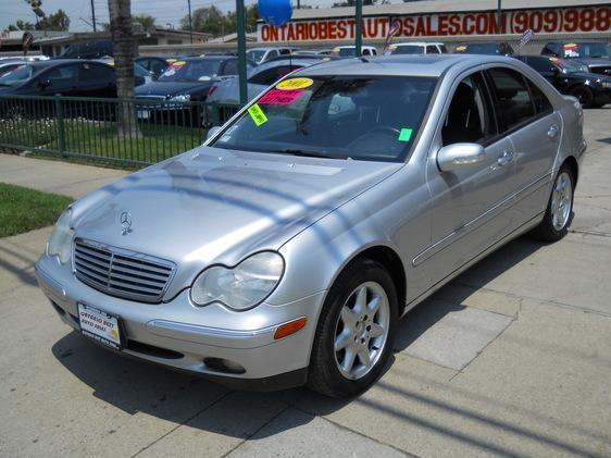 Mercedes-Benz C-Class Series 4 Sedan