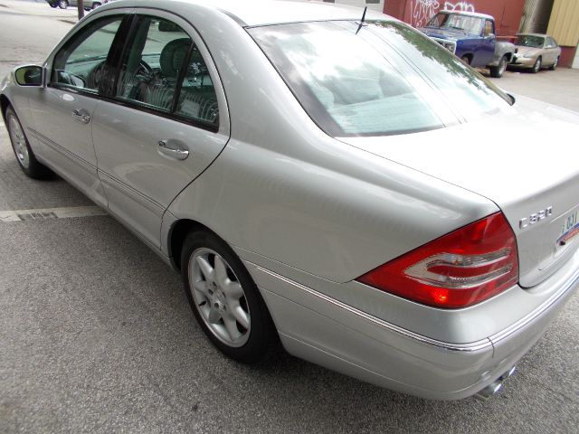 Mercedes-Benz C-Class 2001 photo 7