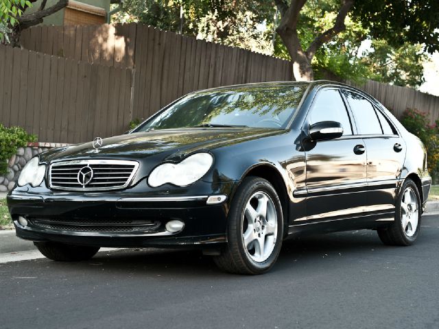 Mercedes-Benz C-Class 2001 photo 13