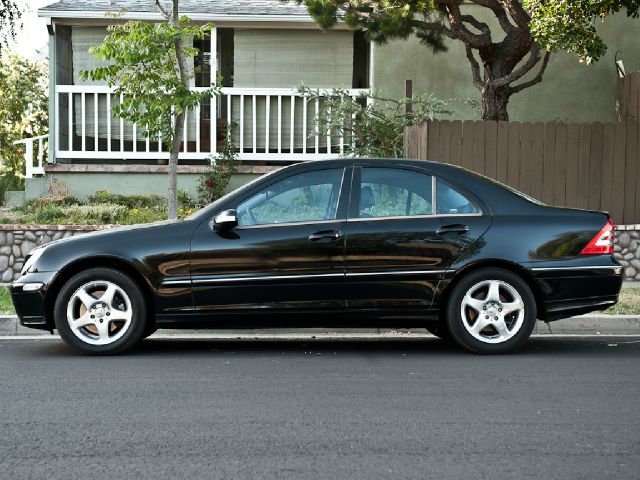 Mercedes-Benz C-Class 2001 photo 5