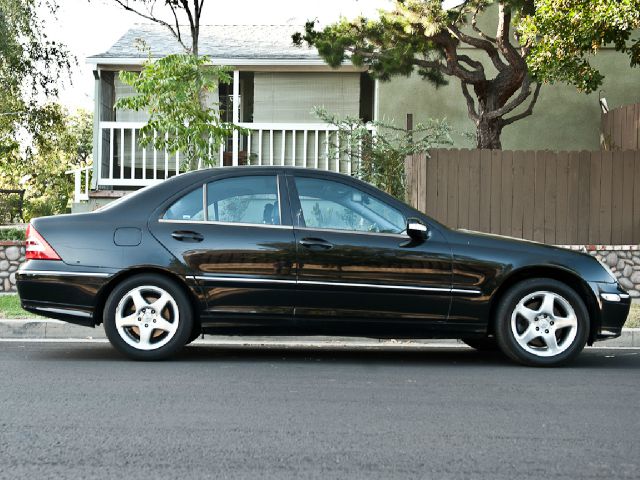 Mercedes-Benz C-Class 2001 photo 7