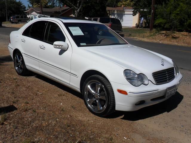 Mercedes-Benz C-Class 2001 photo 4