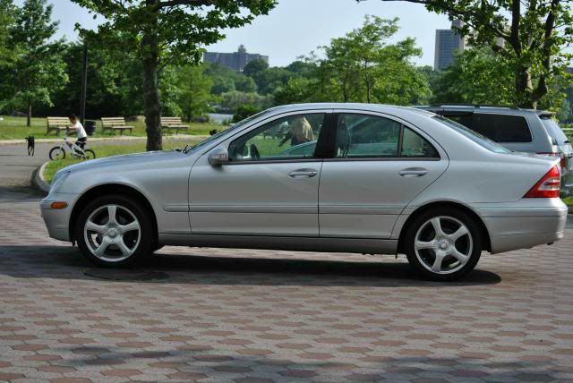 Mercedes-Benz C-Class 2001 photo 1