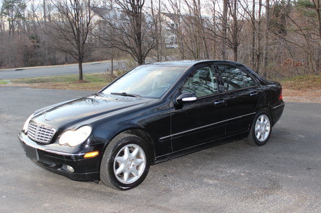 Mercedes-Benz C-Class 2001 photo 4