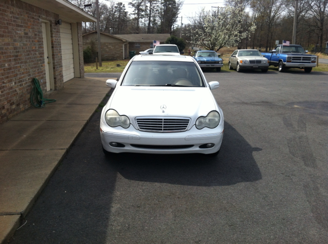 Mercedes-Benz C-Class 2001 photo 1