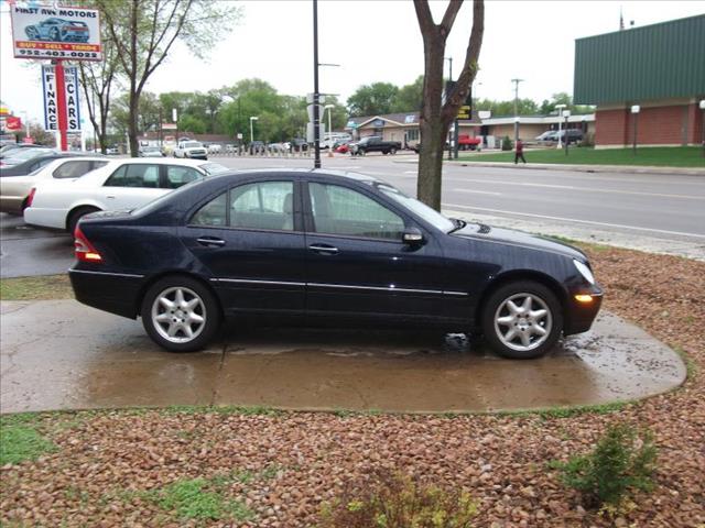 Mercedes-Benz C-Class 2001 photo 3