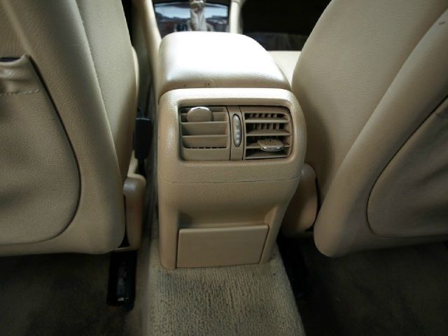 Mercedes-Benz C-Class 2002 photo 12