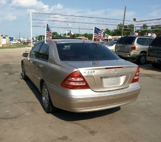 Mercedes-Benz C-Class 2002 photo 15