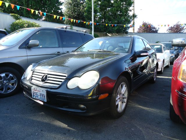 Mercedes-Benz C-Class 2002 photo 4