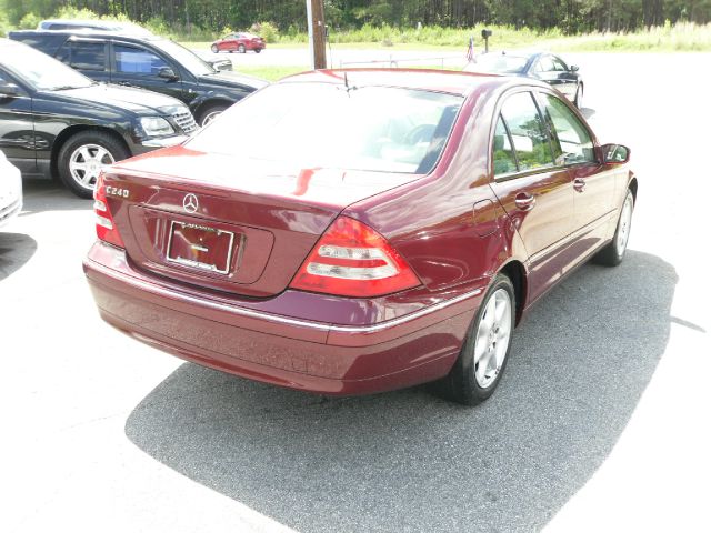 Mercedes-Benz C-Class 2002 photo 40