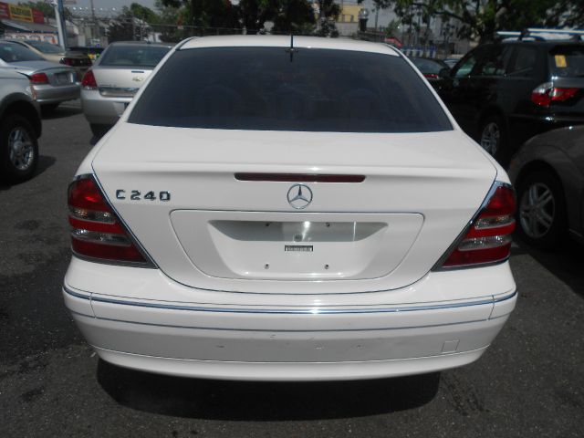 Mercedes-Benz C-Class 2002 photo 1