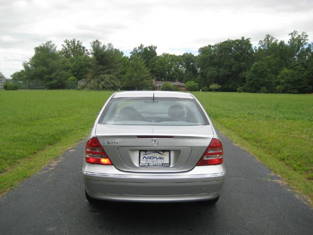 Mercedes-Benz C-Class 2002 photo 5