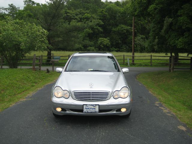 Mercedes-Benz C-Class 2002 photo 8