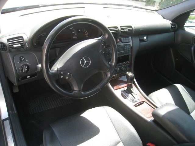 Mercedes-Benz C-Class 2002 photo 5