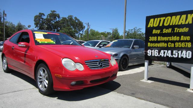 Mercedes-Benz C-Class 2002 photo 2