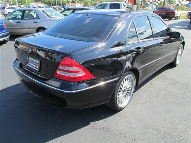 Mercedes-Benz C-Class 2002 photo 12