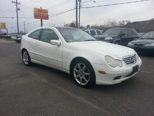 Mercedes-Benz C-Class 2002 photo 3