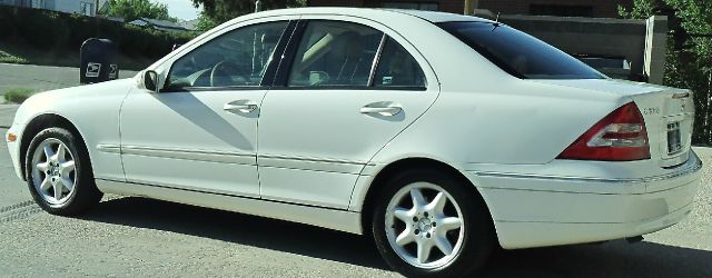 Mercedes-Benz C-Class 2002 photo 37