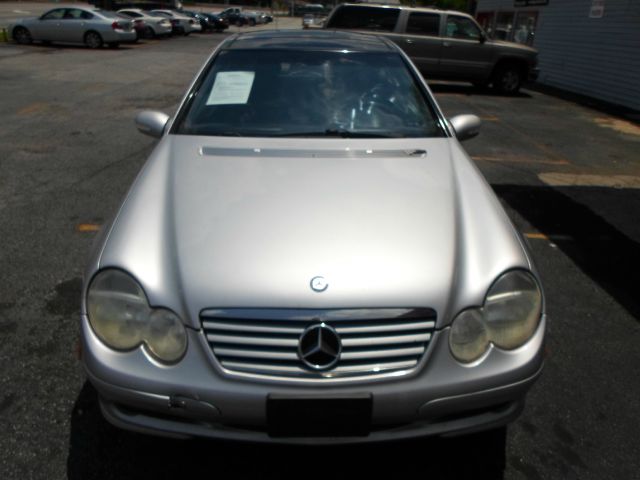 Mercedes-Benz C-Class 2002 photo 3