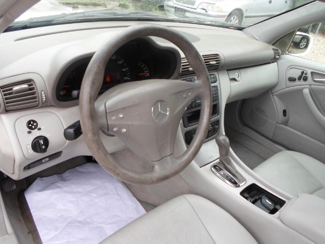 Mercedes-Benz C-Class 2002 photo 5