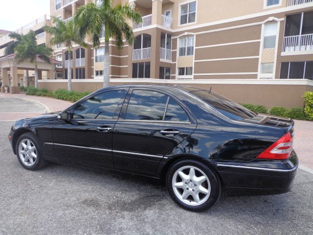 Mercedes-Benz C-Class 2002 photo 14