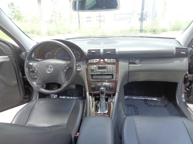 Mercedes-Benz C-Class 2002 photo 58