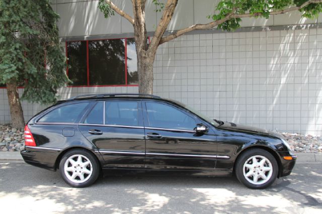 Mercedes-Benz C-Class 2003 photo 1