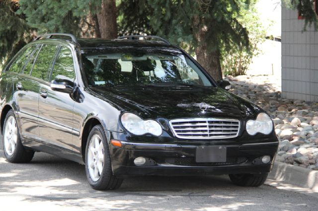 Mercedes-Benz C-Class 2003 photo 3