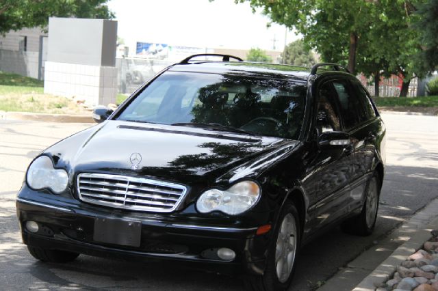 Mercedes-Benz C-Class 2003 photo 4