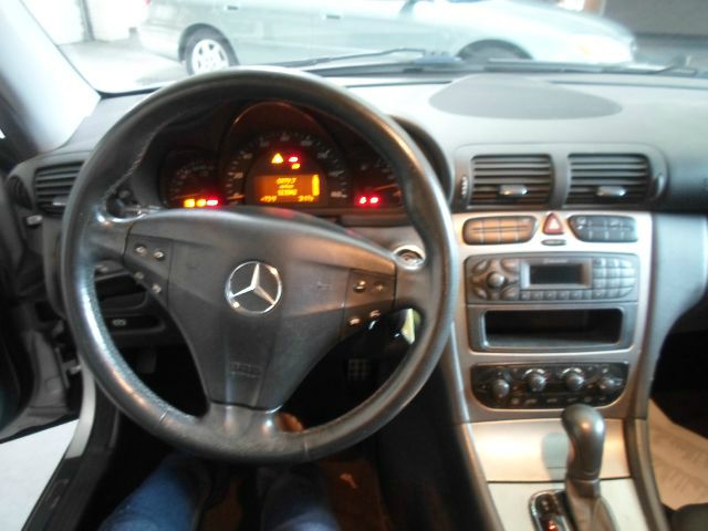 Mercedes-Benz C-Class 2003 photo 15