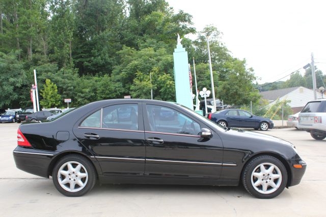 Mercedes-Benz C-Class SPT AT LTH Sedan