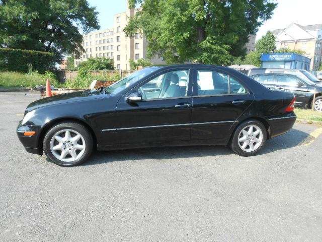 Mercedes-Benz C-Class 2003 photo 5