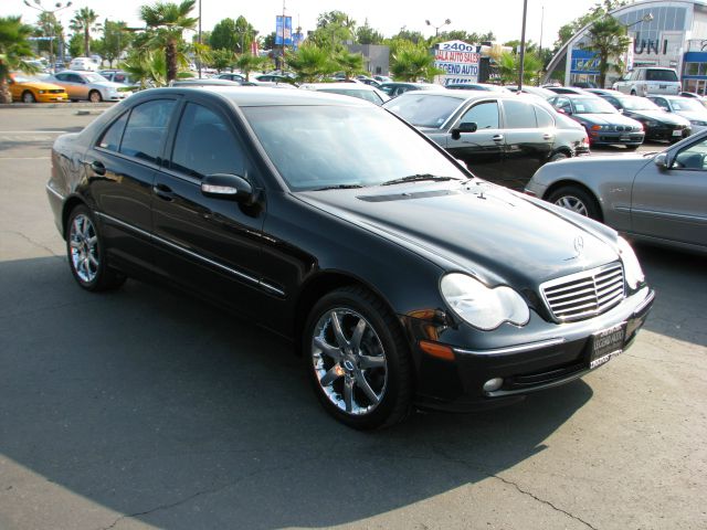 Mercedes-Benz C-Class 2003 photo 4