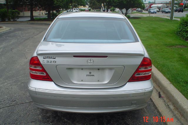 Mercedes-Benz C-Class 2003 photo 3