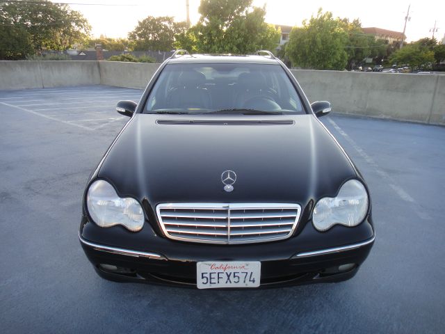 Mercedes-Benz C-Class 2003 photo 1